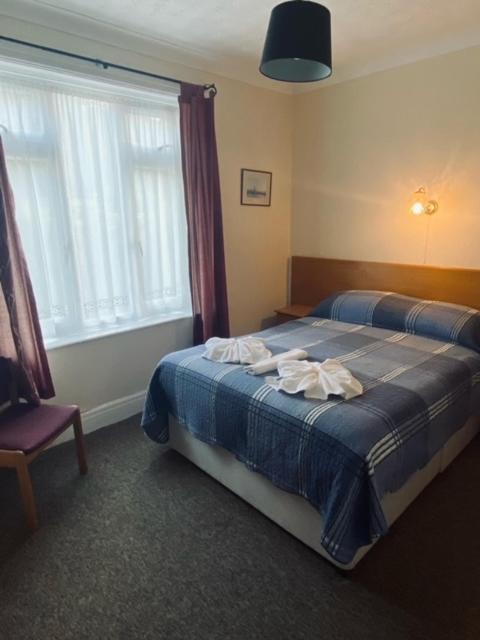The Burlington Hotel Торки Екстериор снимка